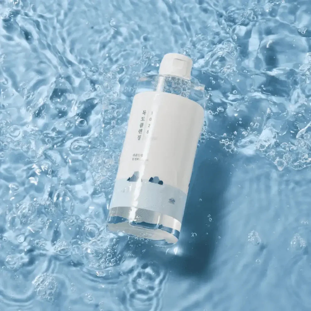 Agua Micellar 1025 Dokdo Cleansing Water Round Lab