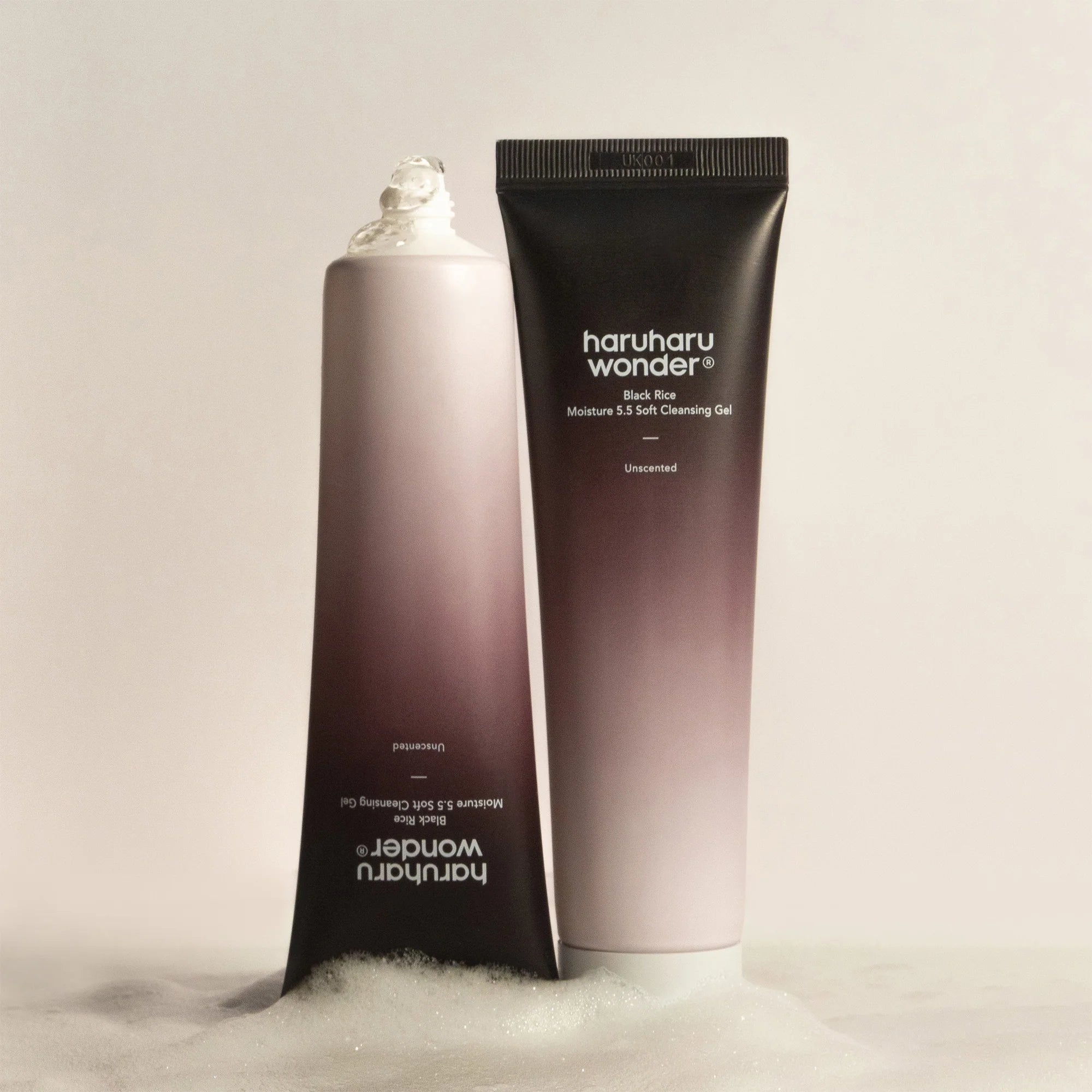 Limpiador Wonder Black Rice Moisture 5.5 Soft Cleansing Gel Haruharu