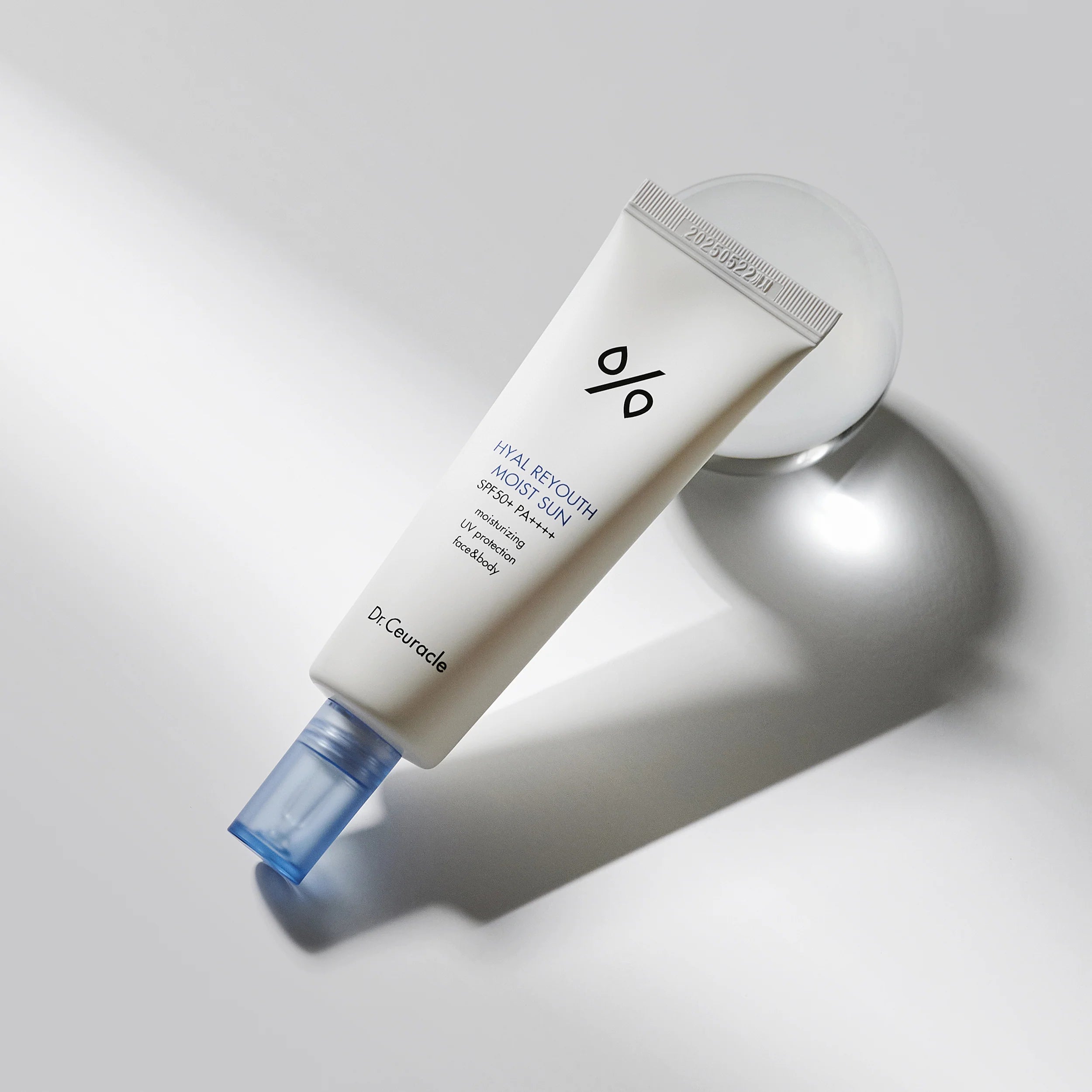 Protector Hyal Reyouth Moist Sun Dr. Ceuracle