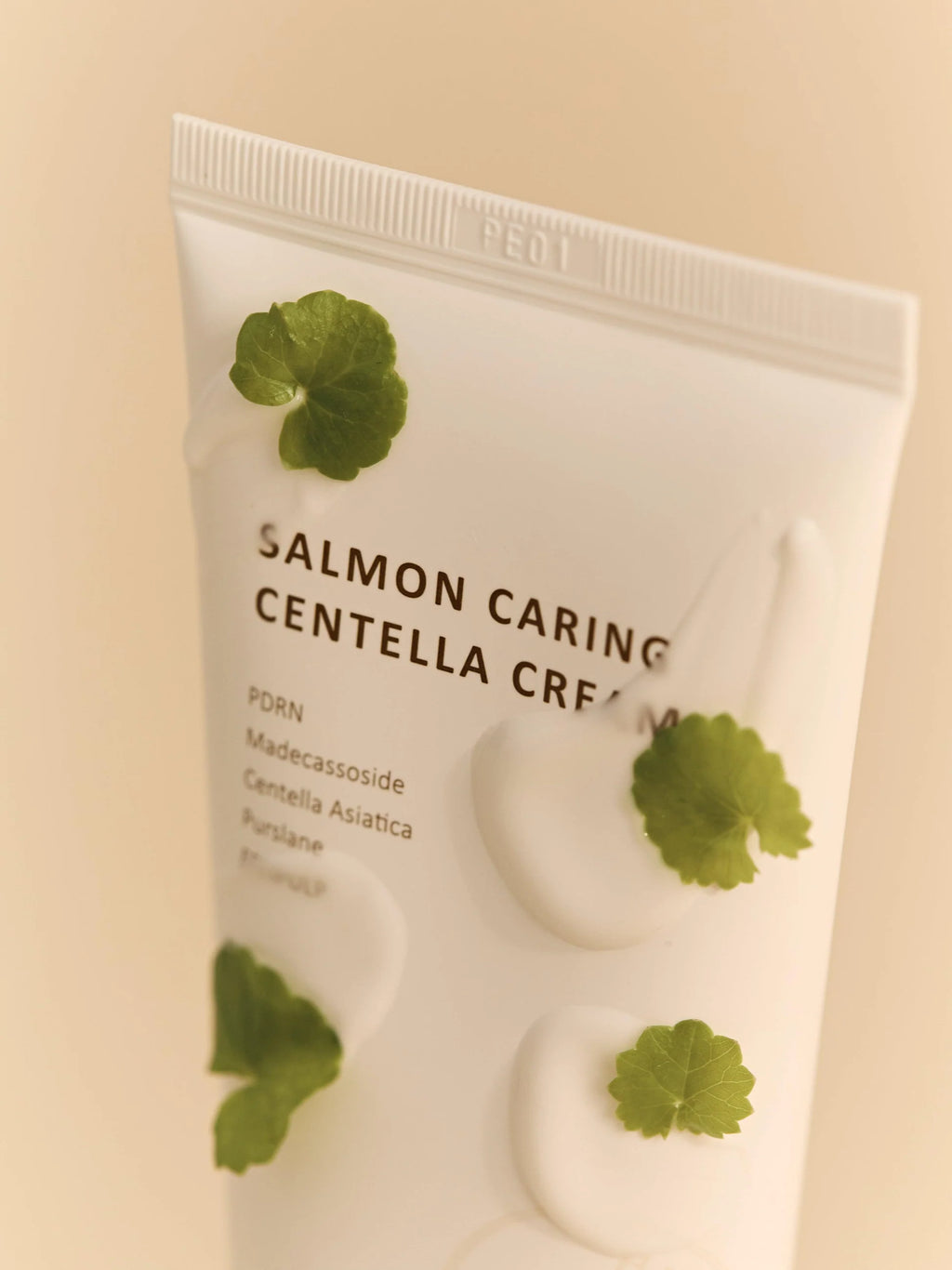 Crema Salmon Caring Centella Cream Heveblue