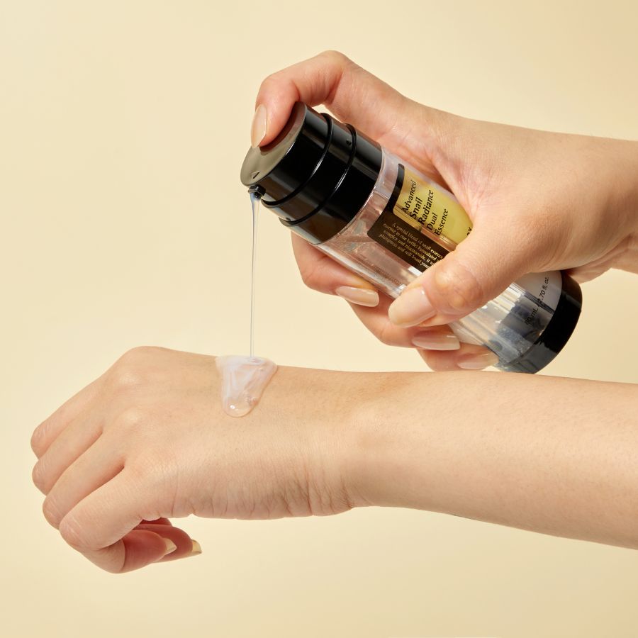 Esencia Advance Snail Radiance Dual Cosrx
